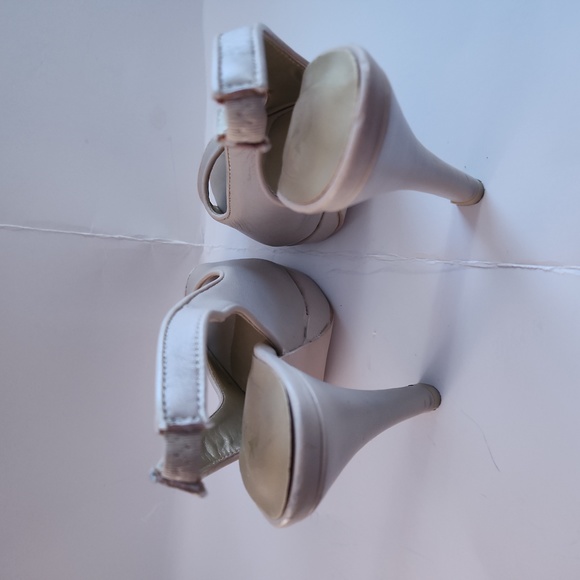 Cinderella of Boston Tan High Heels - Picture 2 of 6